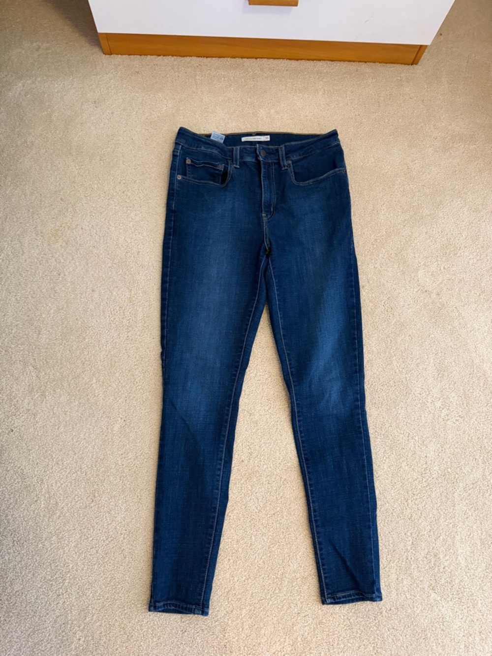 Women’s Skinny Jeans